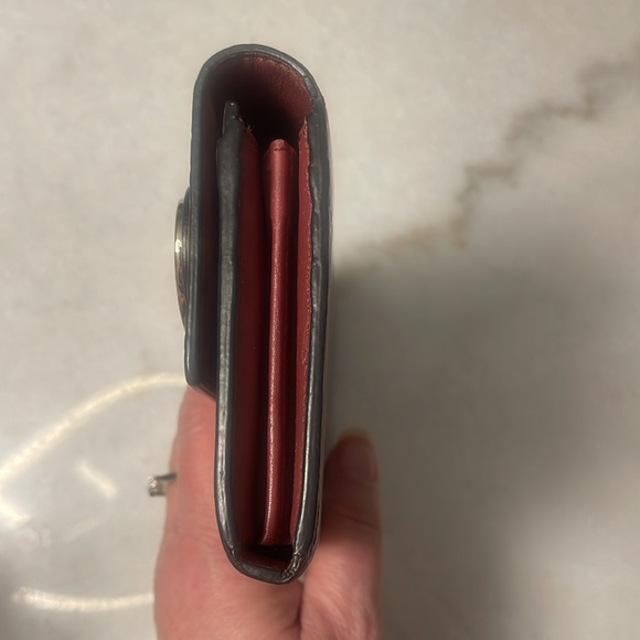 PRICE DROP Gucci micro GG long wallet with GG gold tone heart - Picture 6 of 17